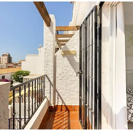 La Casa En La Carihuela Playa A 3 Minutos A Pie Holiday home